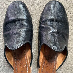 Women's Black Baba shoes by Sabah, size 38
